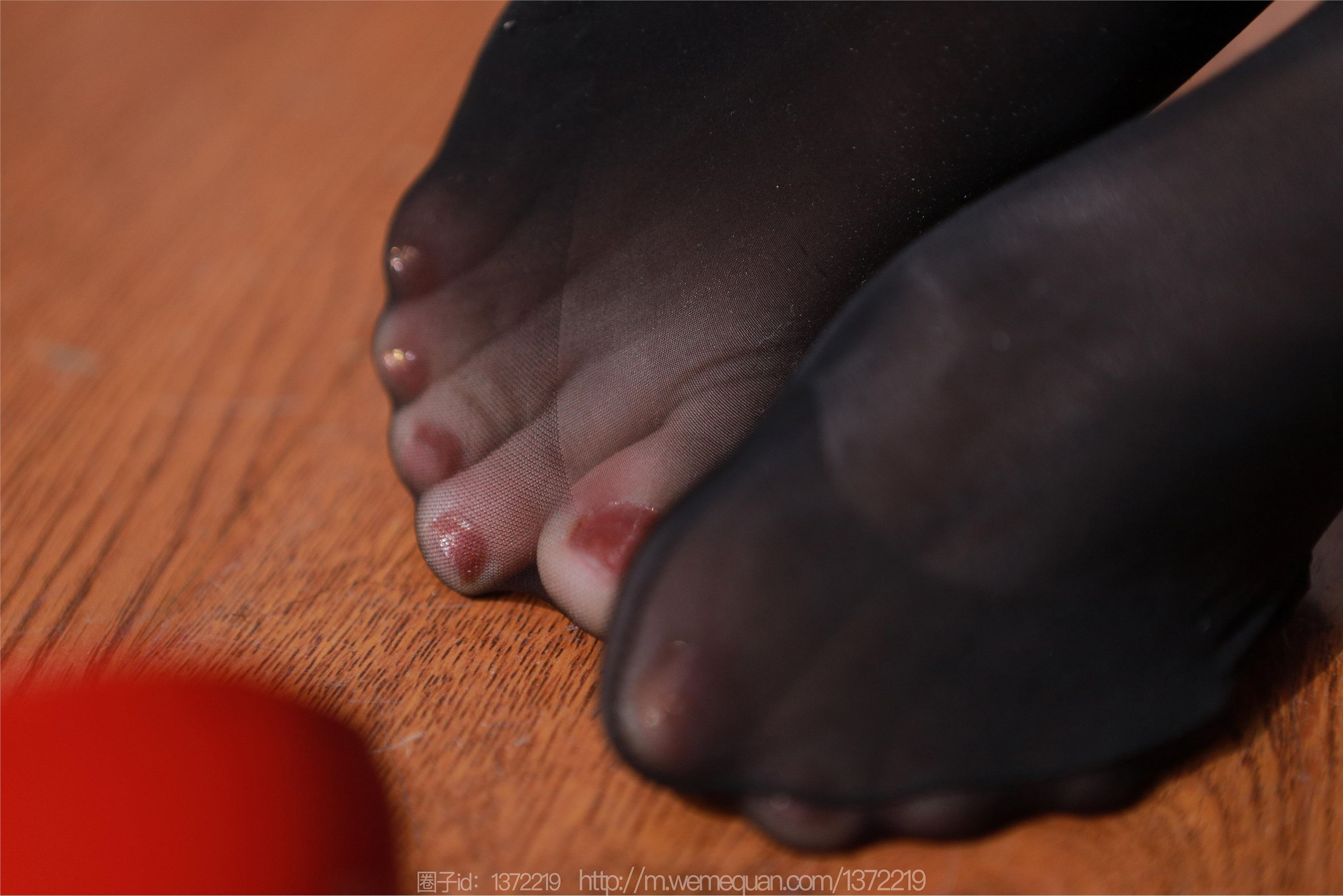 IESS异思趣向  2022.12.25 丝享家 1309 团团《红色姓感漆皮》